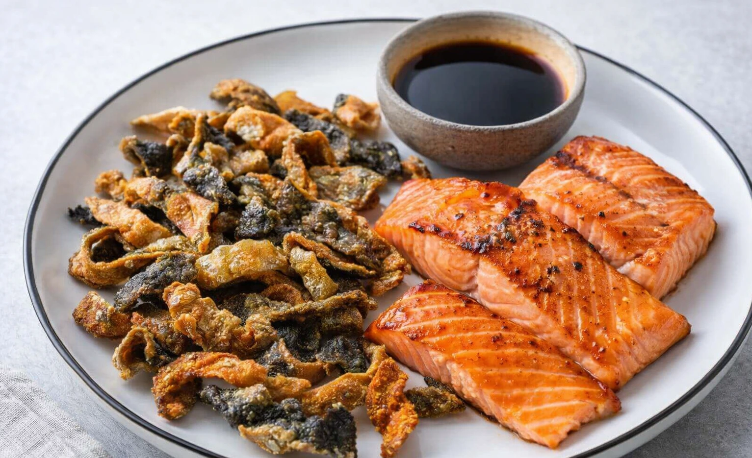 salmon skin benefits contain omega-3 fatty acids